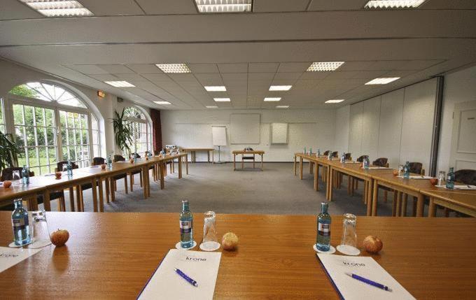 Hotel-Restaurant Zur Krone Loehnberg Business photo