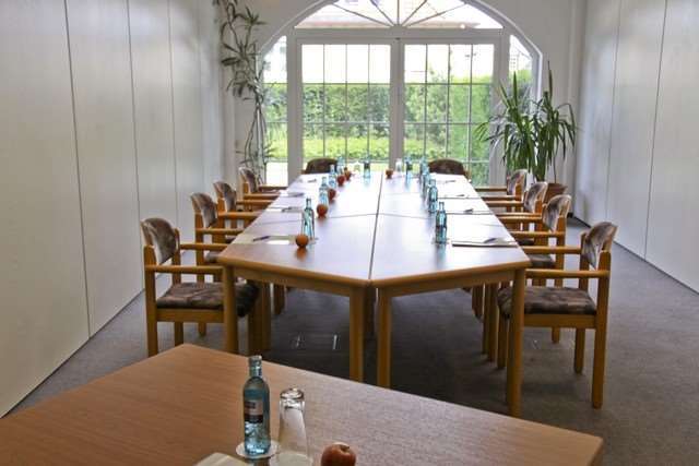 Hotel-Restaurant Zur Krone Loehnberg Business photo